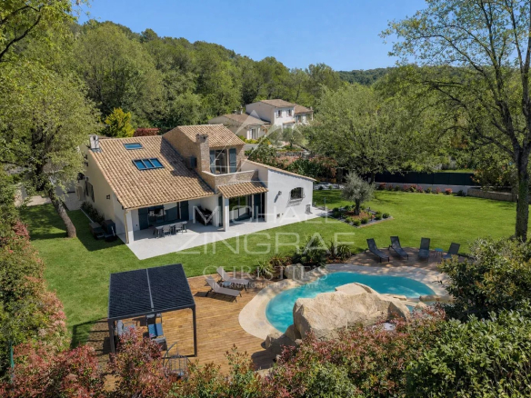 Villa Roquefort-Les-Pins