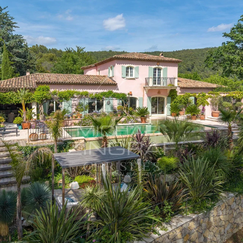 Exceptional 10-hectare property in Fayence