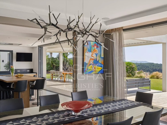 Interior of a contemporary villa with sea views in Roquefort-les-Pins.