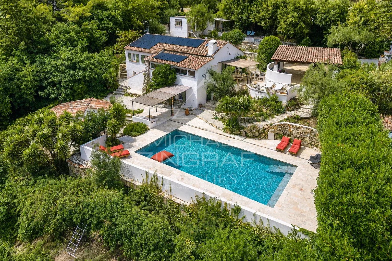 Mediterranean villa in Le Rouret Aerial view of a Mediterranean villa with swimming pool and garden in Le Rouret.