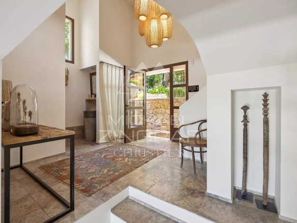 Interior of a modern Mediterranean villa with elegant decorative elements.