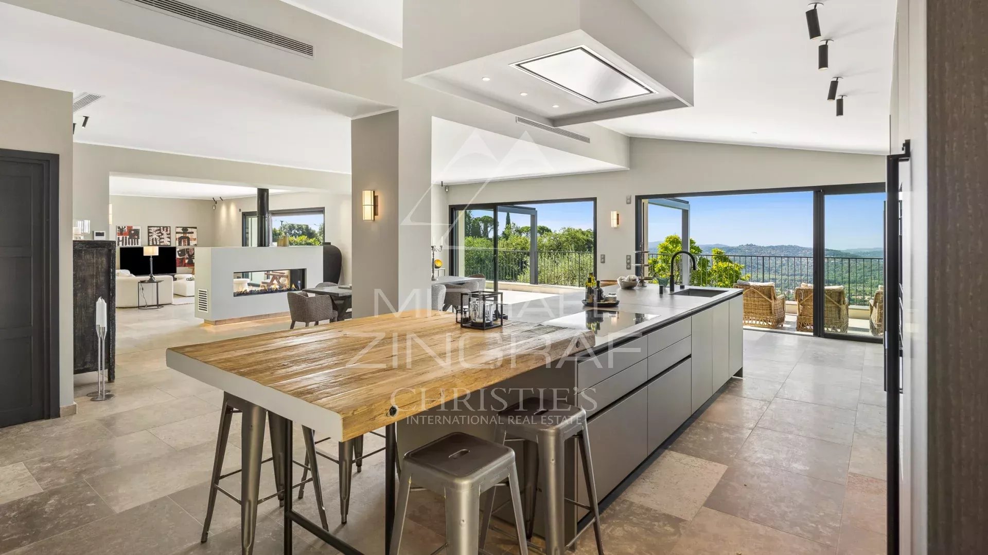 Modern villa in Châteauneuf-Grasse Interior of a modern villa with open kitchen and sea view in Châteauneuf-Grasse.