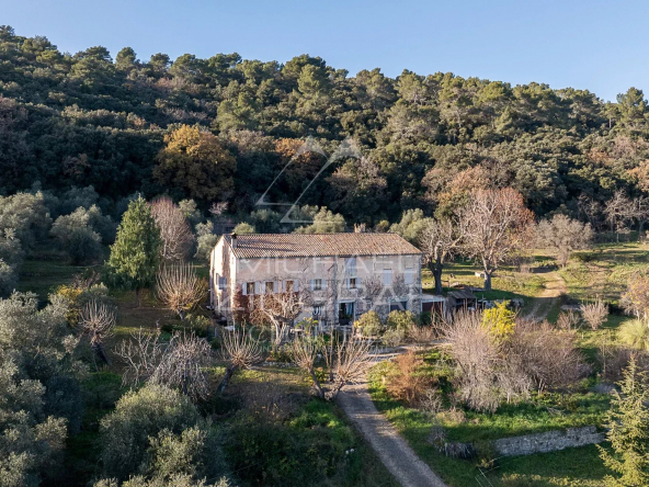 Superbe propriété de plus de 600 m²