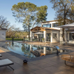 Exceptional contemporary villa with high-end services