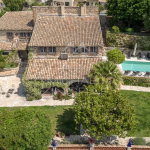 Incroyable maison en pierres