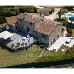 Villa plein soleil avec appartement annexe et piscine