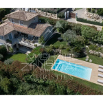 VILLA 7/8 P AVEC VUE  MER ET VILLAGE