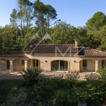 Villa de single-storey near villages