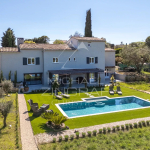 Superbe Villa Rénovée proche Valbonne