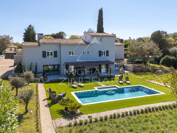 Superbe Villa Rénovée proche Valbonne