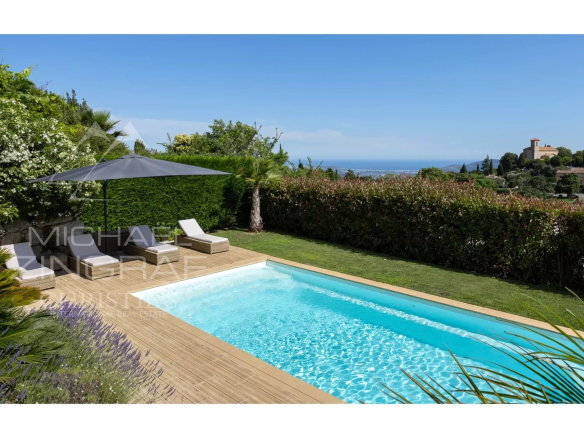 Villa with superb sea and village view- rare-