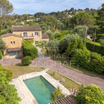 villa 5p vue Collines avec piscine