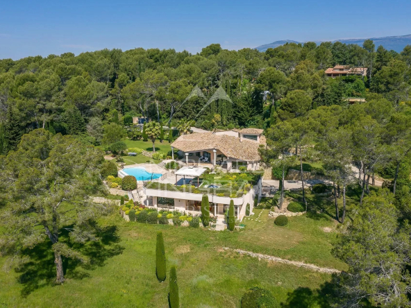 Remarquable propriété de 3,2 hectares