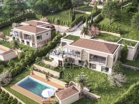 Terrain à bâtir 2 245² à Mougins
