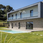 Villa neuve contemporaine