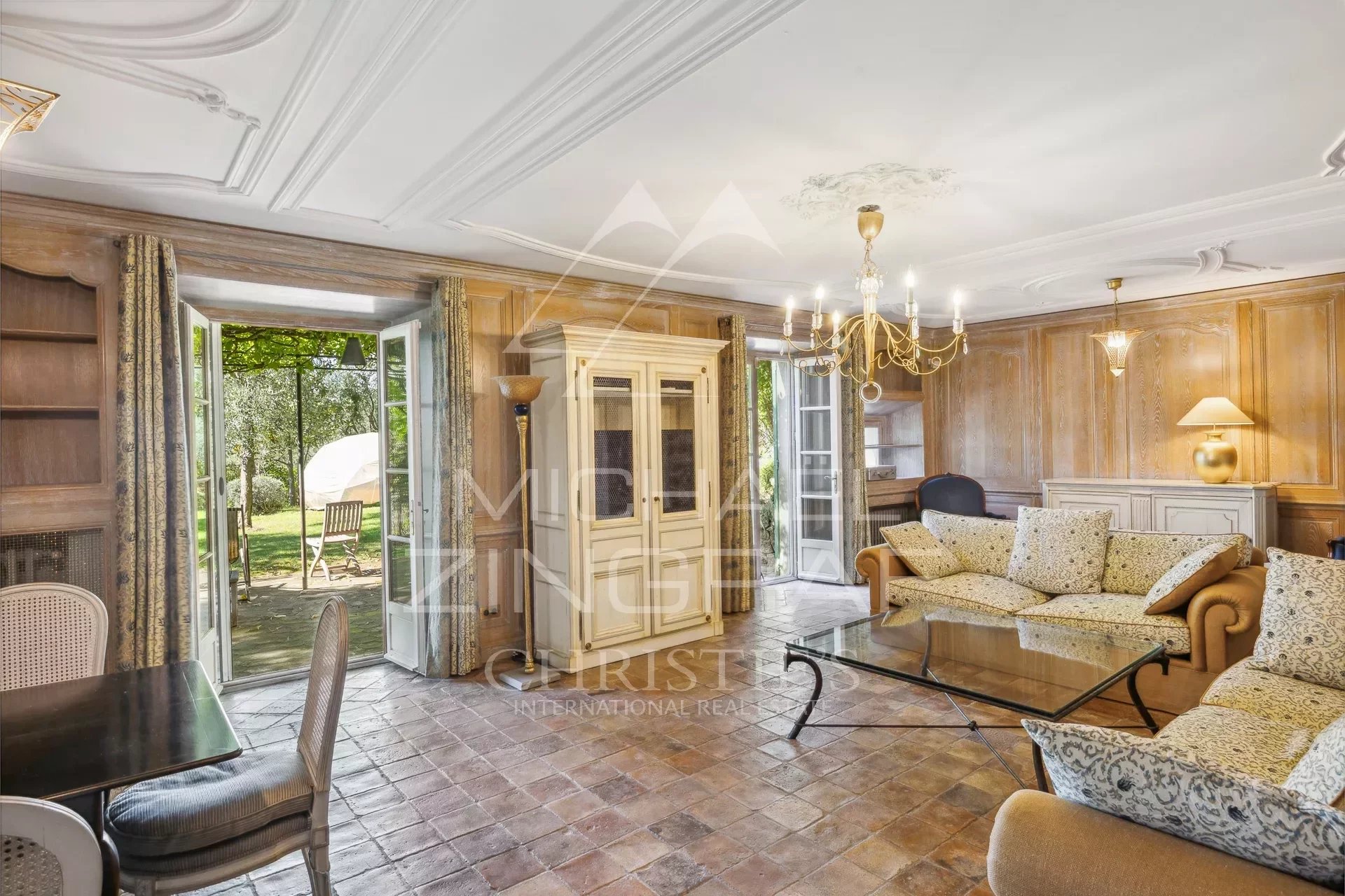 0bf5a3ea579b4d5a56a7e4335e8cff6b_4a060f9990_1920-original