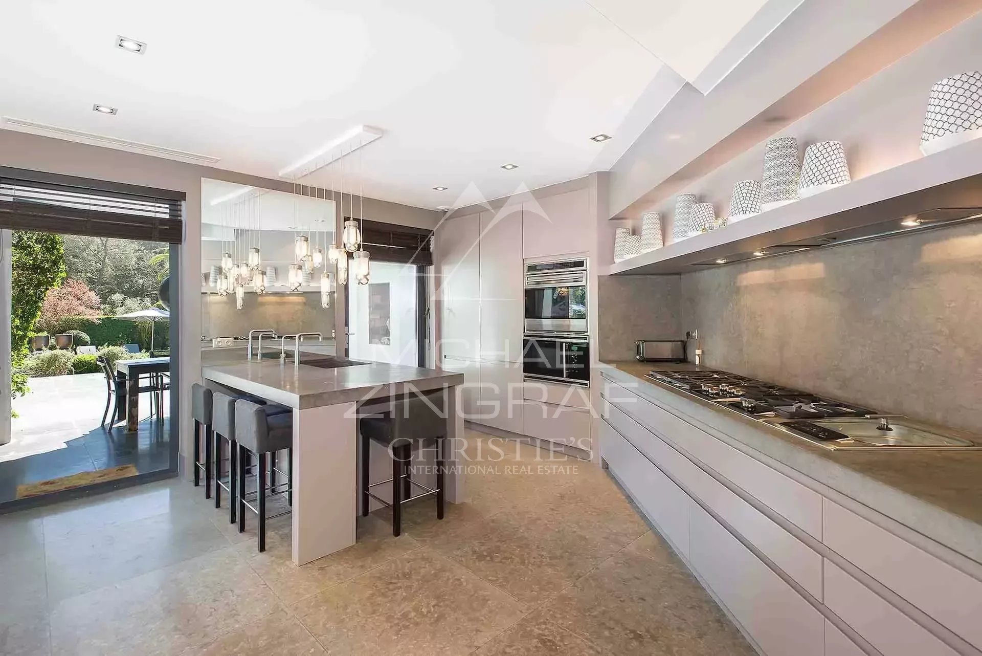 be27a308d8290e3d8609bc18a12066b2_ee0a1e4c81_1920-original