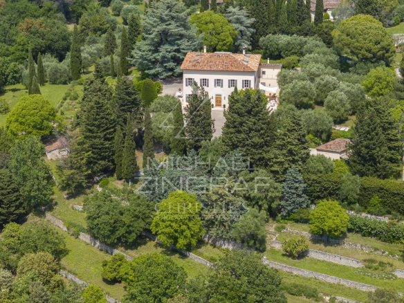 Elegante Bastide avec vue panoramique