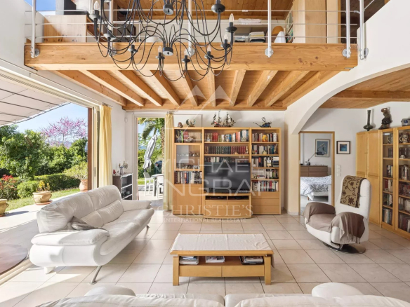 Mougins – A verdant haven of absolute tranquility
