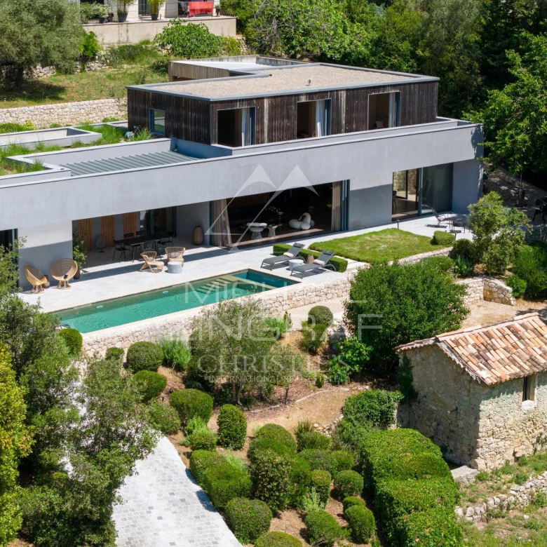 Mougins – Bastide de prestige au cœur d’un domaine privé
