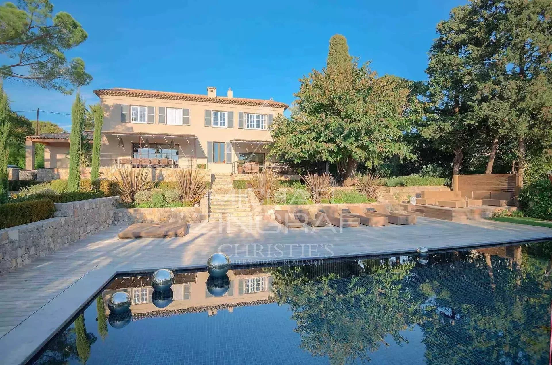 Renovated country house in Mougins Renovated country house with swimming pool and landscaped garden in Mougins.