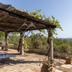 Charming property with panoramic views to the sea