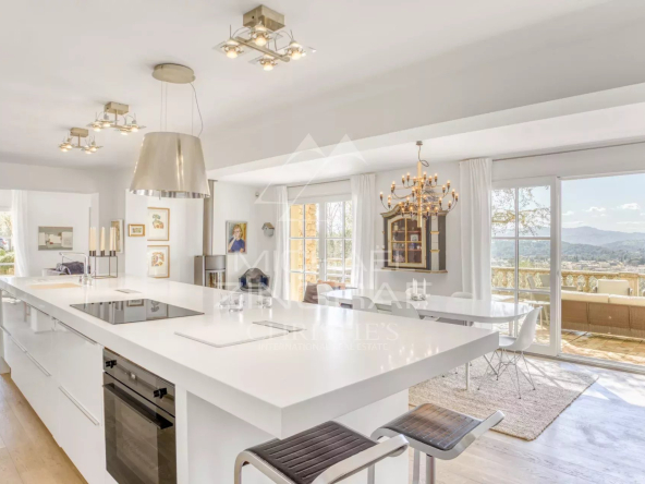 Provencal villa renovated in absolute calm