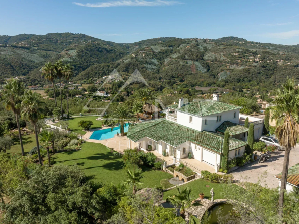 Sumptuous panoramic view