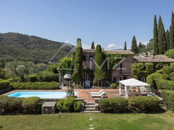 Charming stone bastide