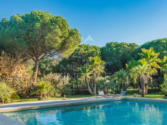 Propriété Contemporaine d’Exception – Pampelonne, Saint-Tropez