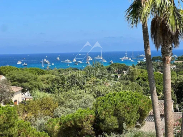 Magnifique propriété en style provençal avec vue mer – Ramatuelle