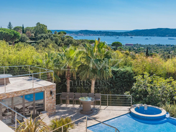Prestigieuse villa avec vue mer – Beauvallon – Grimaud