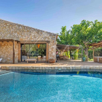 Villa au charme Provençal et au raffinement contemporain
