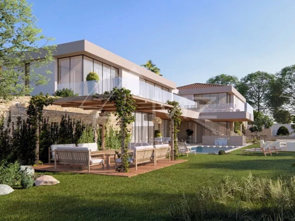 Building plot near the beach