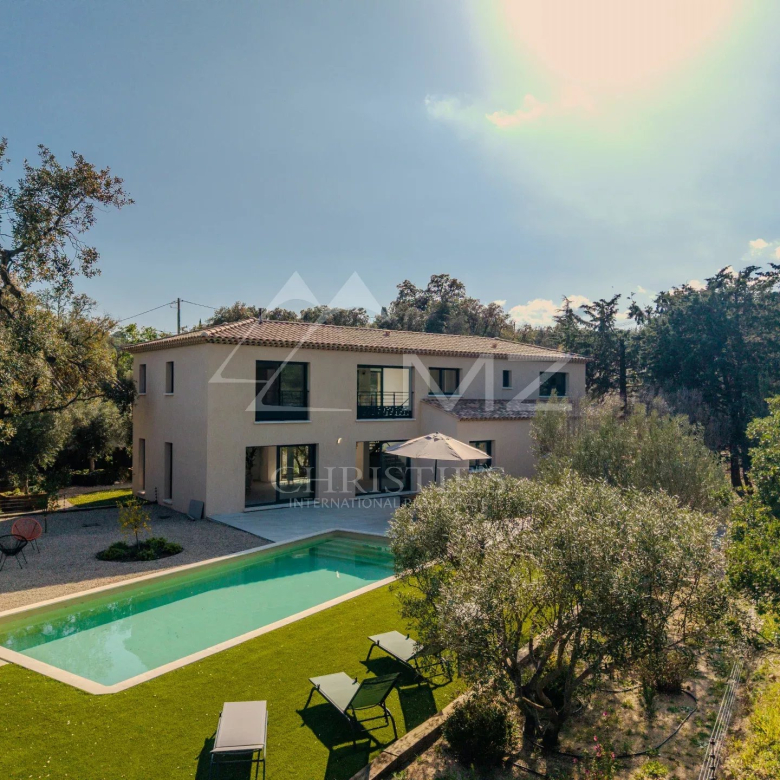 Ramatuelle – Pampelonne – Villa Contemporaine d’Exception