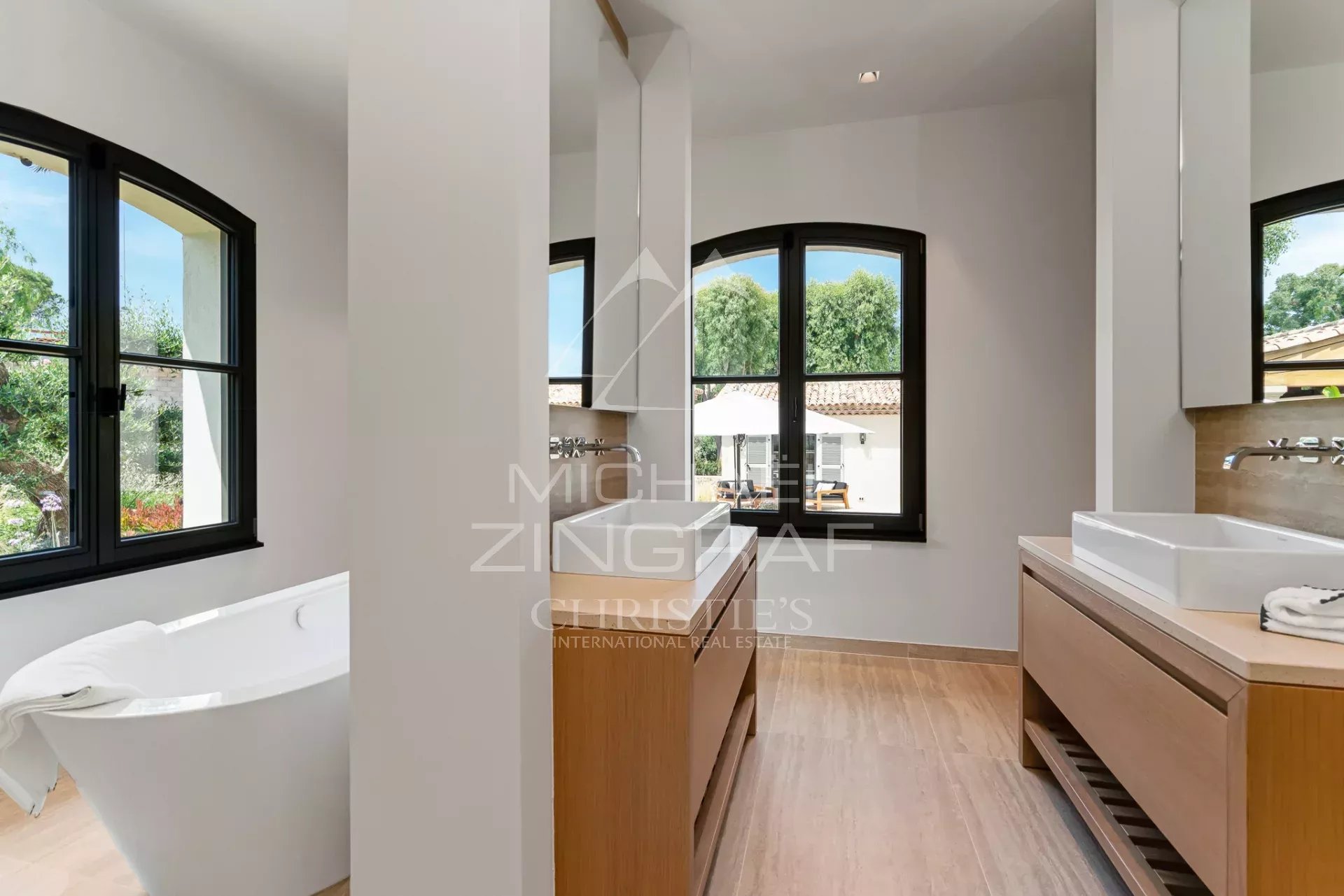 aab0da5344deb309c972107ef07dabeb_55f185a07a_1920-original