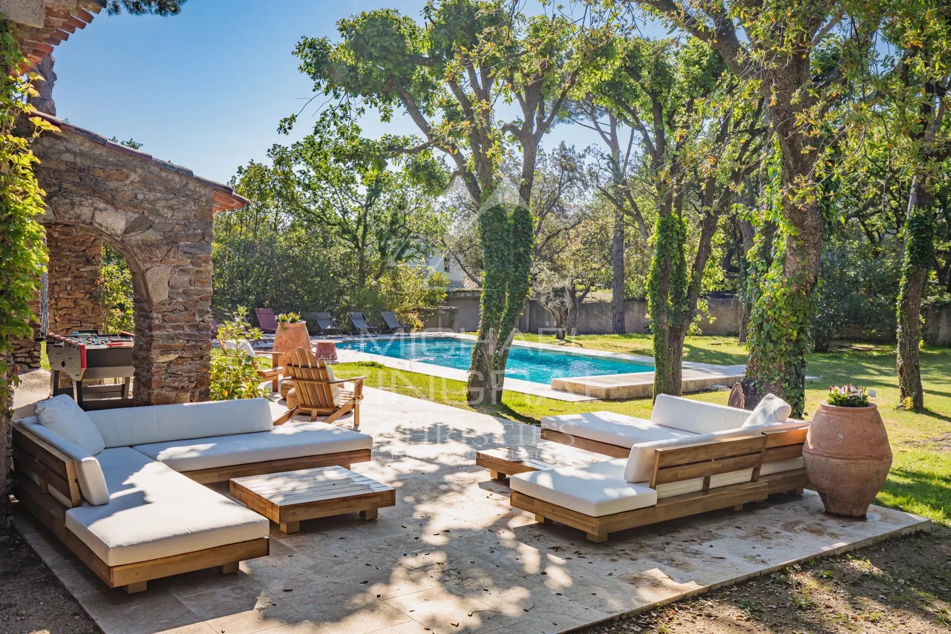 49c235b2a0bae530cba02bd0bbf5f997_53f3151c25_1920-original