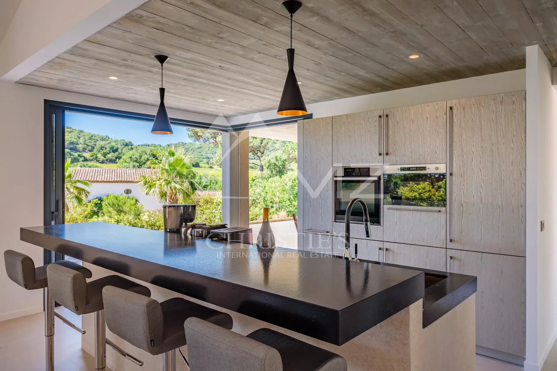 e6395ef20270bf231d3059a97ee59d0a_2620d42e24_1920-original