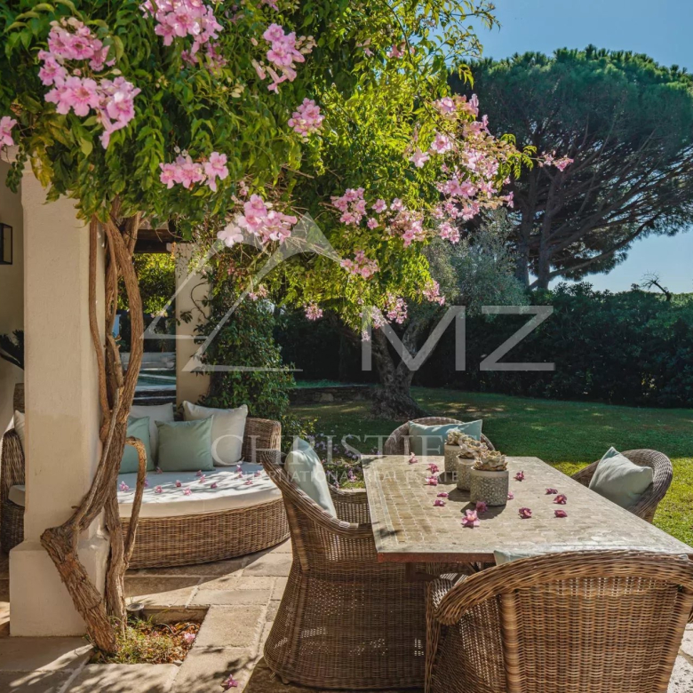 Gassin – Exceptional property with sea view