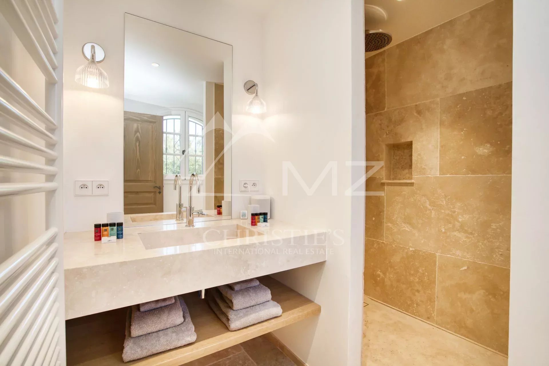 222e07ee632683274b7c6c85c2ff5369_b8170fdbd8_1920-original