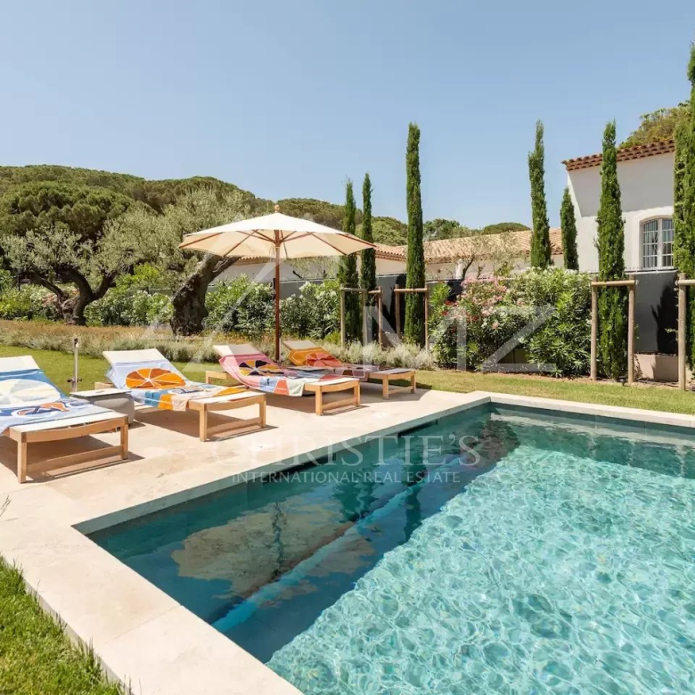 Saint-Tropez – Contemporary villa near the center