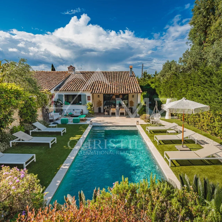Villa Amber – VillaSaint-Tropez – Contemporary villa near the center