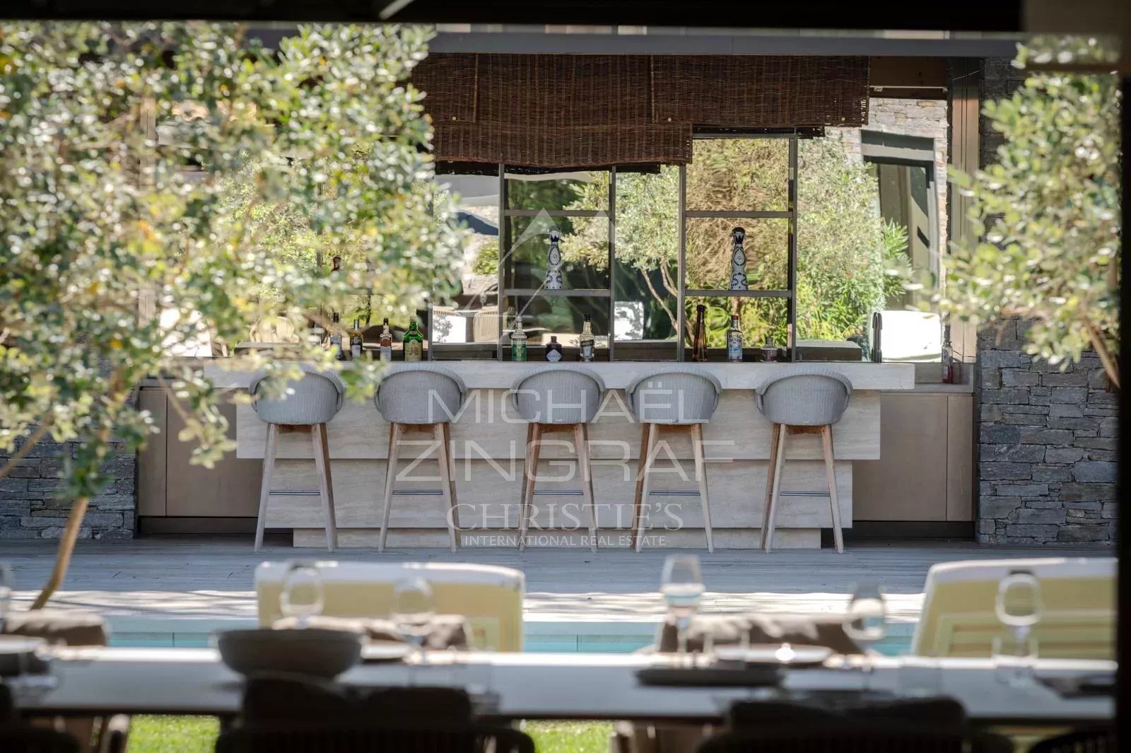 40e9b12c18f8f62b4cc3f83772173de9_388c056f79_1600-original