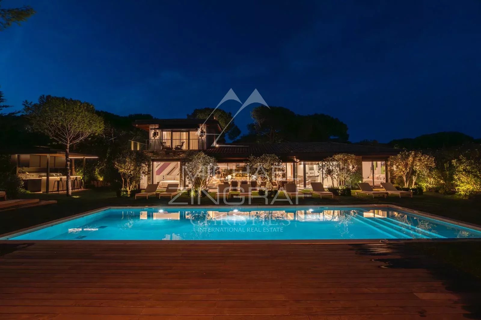 48d9707f18a2c908d7cd4d5b72341d3e_326796a4a5_1600-original