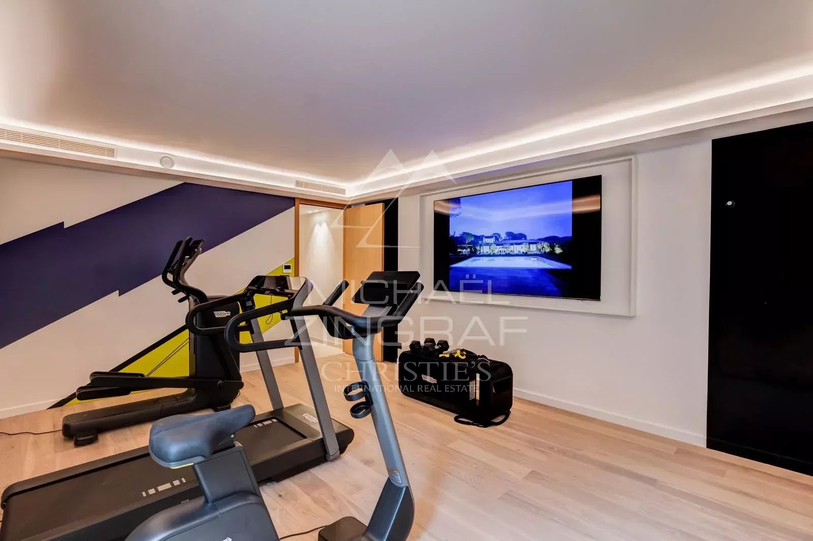 a68b50a37a4e30f6395f8741b1306a15_674efe8a5e_1600-original