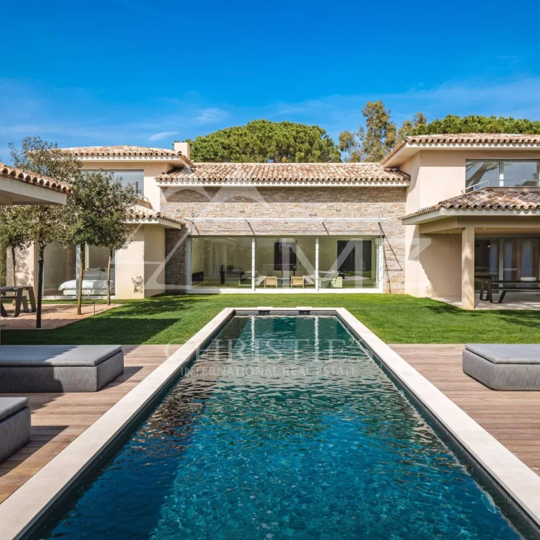 VILLA LOUM – Magnificent villa with unobstructed views – Ramatuelle