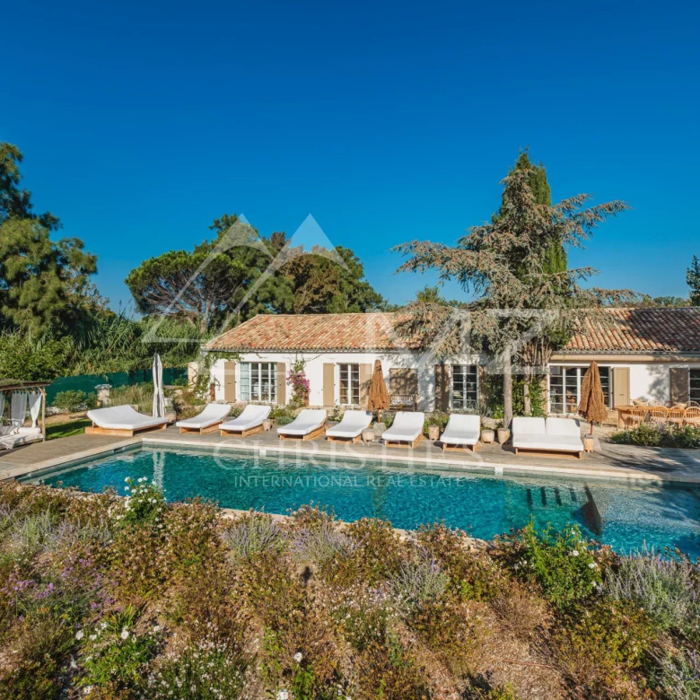 Les Cyprés – Ramatuelle – Charming Provençal property