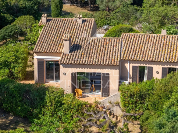 Projet de rénovation avec vue sur la mer à Escalet