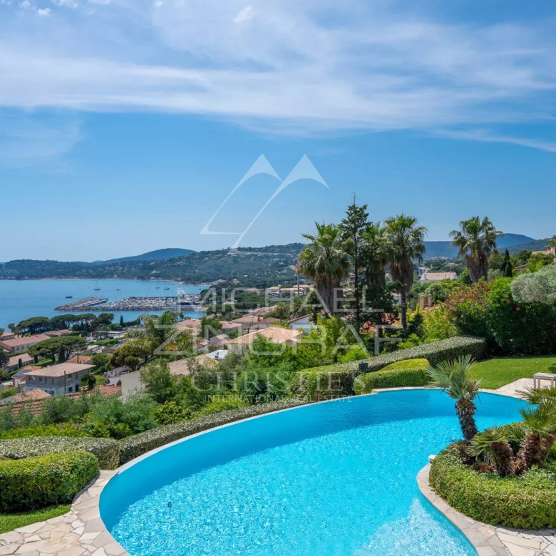 Exclusivité – Charmante maison provençale en pierre avec piscine au cœur du Luberon