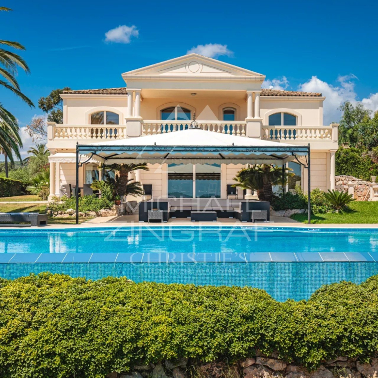VILLA WITH PANORAMIC SEA VIEW – BEAUVALLON